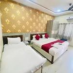 Vinayak Shree Hotel